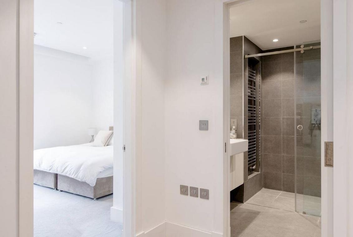 Home Stay - Coven Garden London Ngoại thất bức ảnh