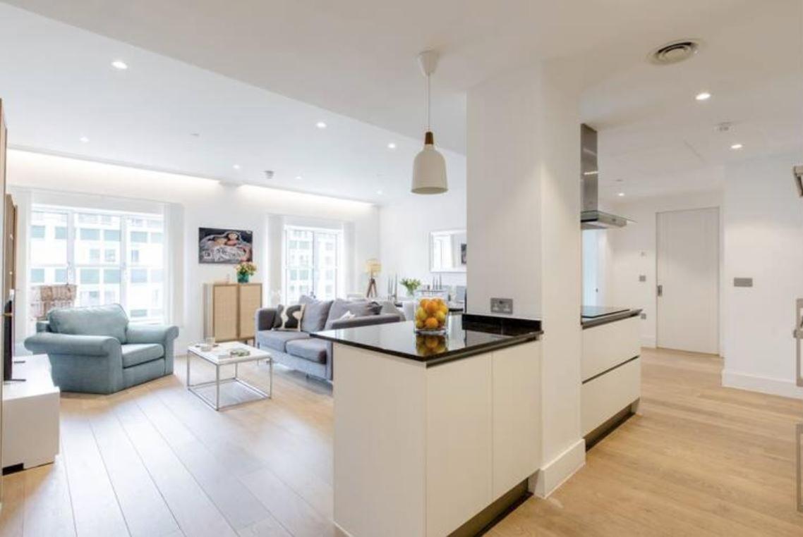 Home Stay - Coven Garden London Ngoại thất bức ảnh